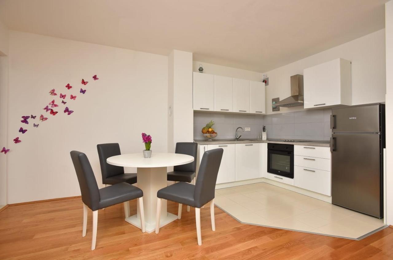 Apartment Anna A2+2 Μακάρσκα Εξωτερικό φωτογραφία