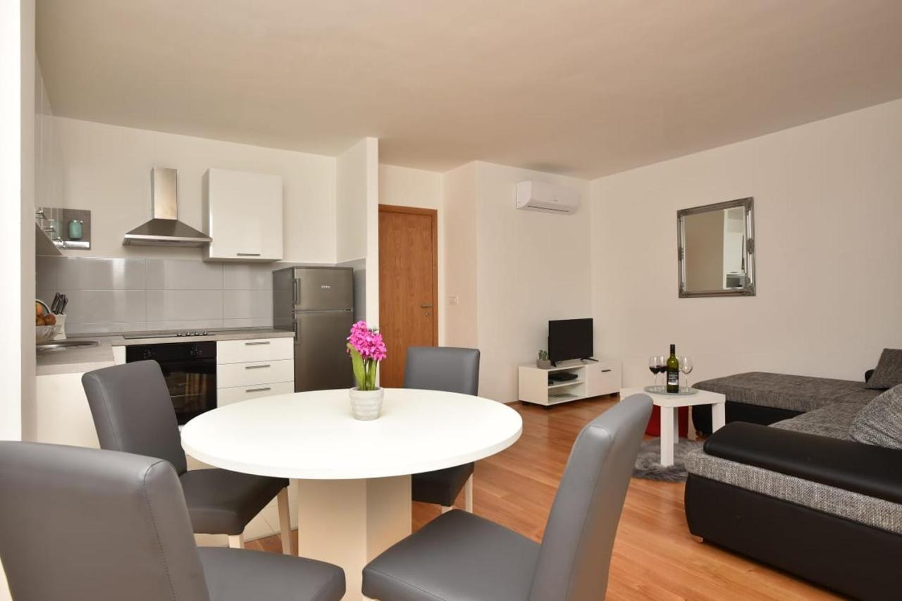 Apartment Anna A2+2 Μακάρσκα Εξωτερικό φωτογραφία