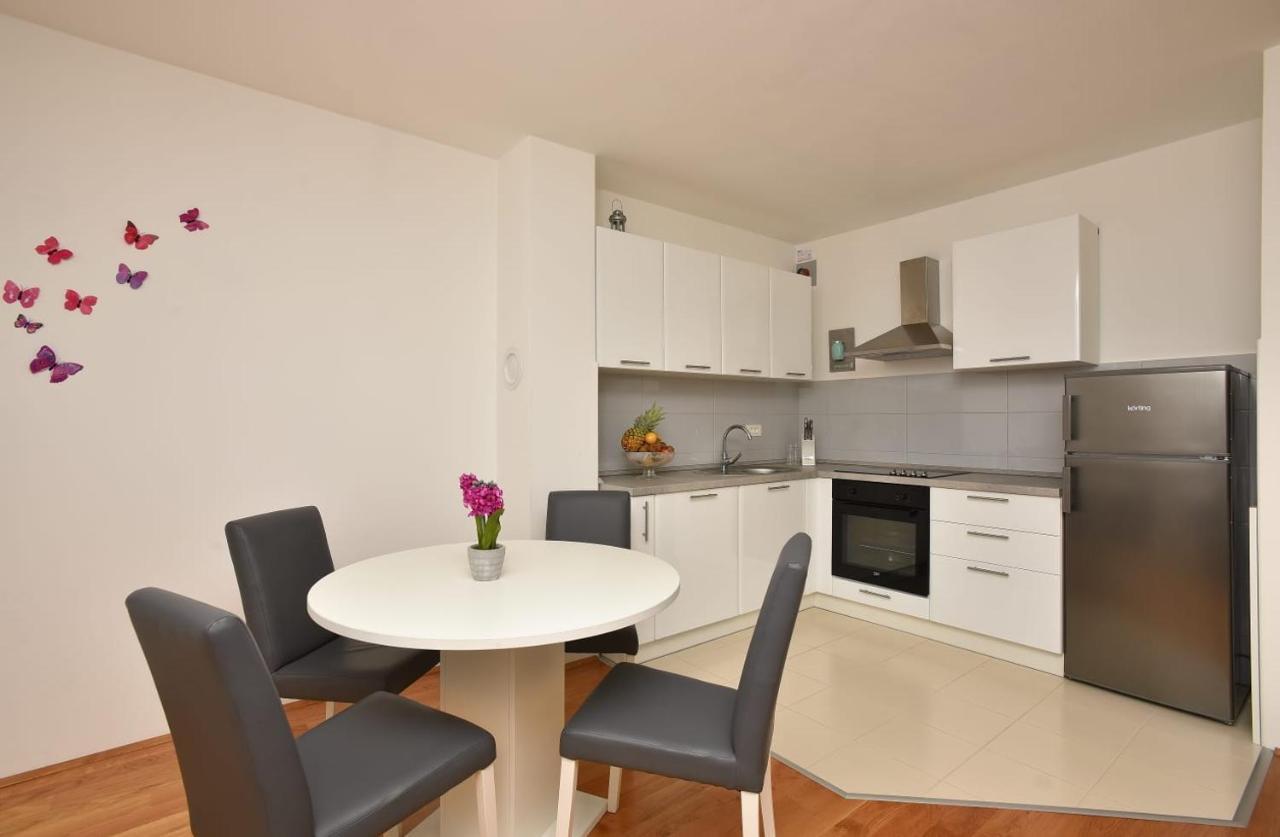 Apartment Anna A2+2 Μακάρσκα Εξωτερικό φωτογραφία
